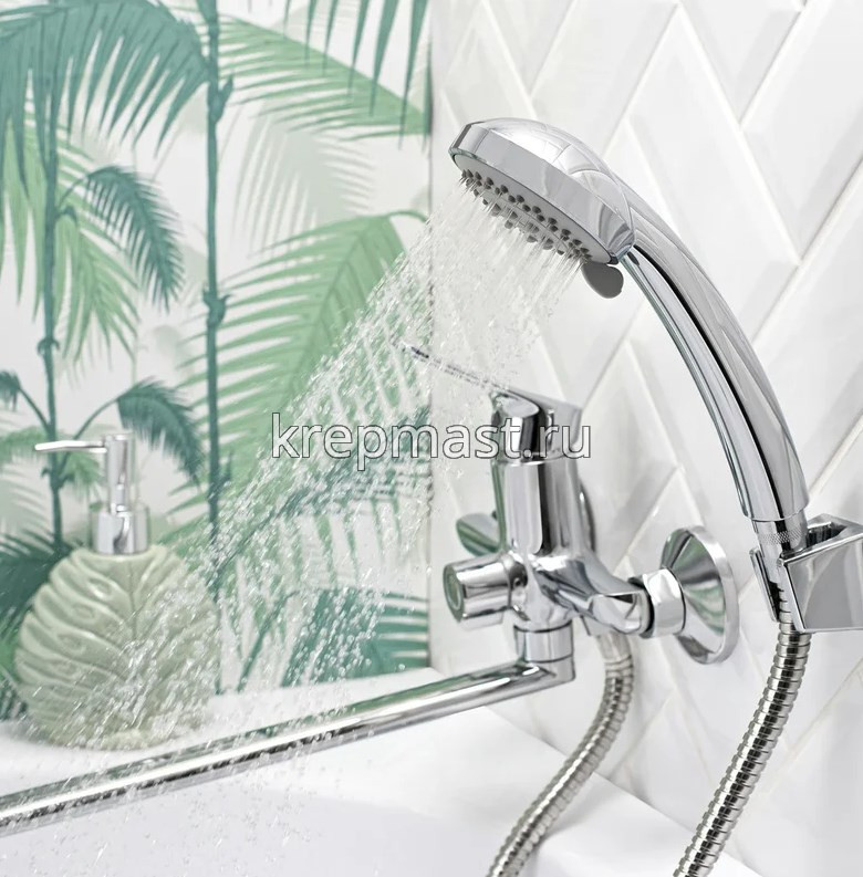 Смеситель д/ванны B8290-18F латунь