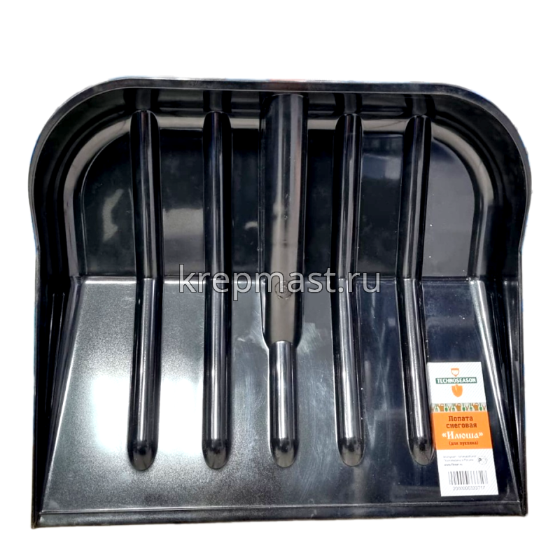 Лопата снеговая пластм. ИЛЮША с прорез.черенком и ручкой